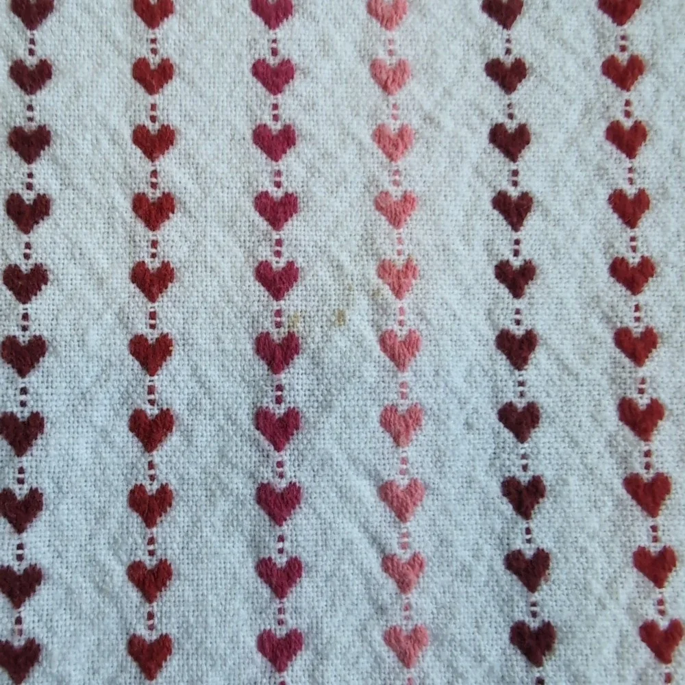 Rachel Zoe Tablecloth White Red Pink Embroidered Heart Stripes Valentine's 60x80